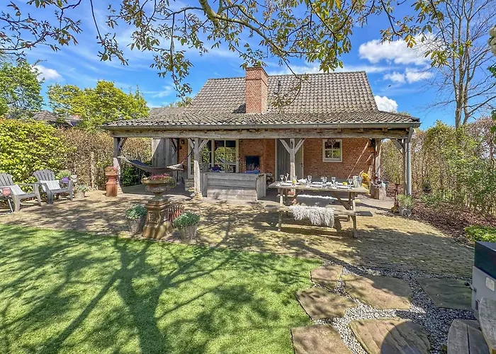 Meidoornhoeve Дом отдыха *